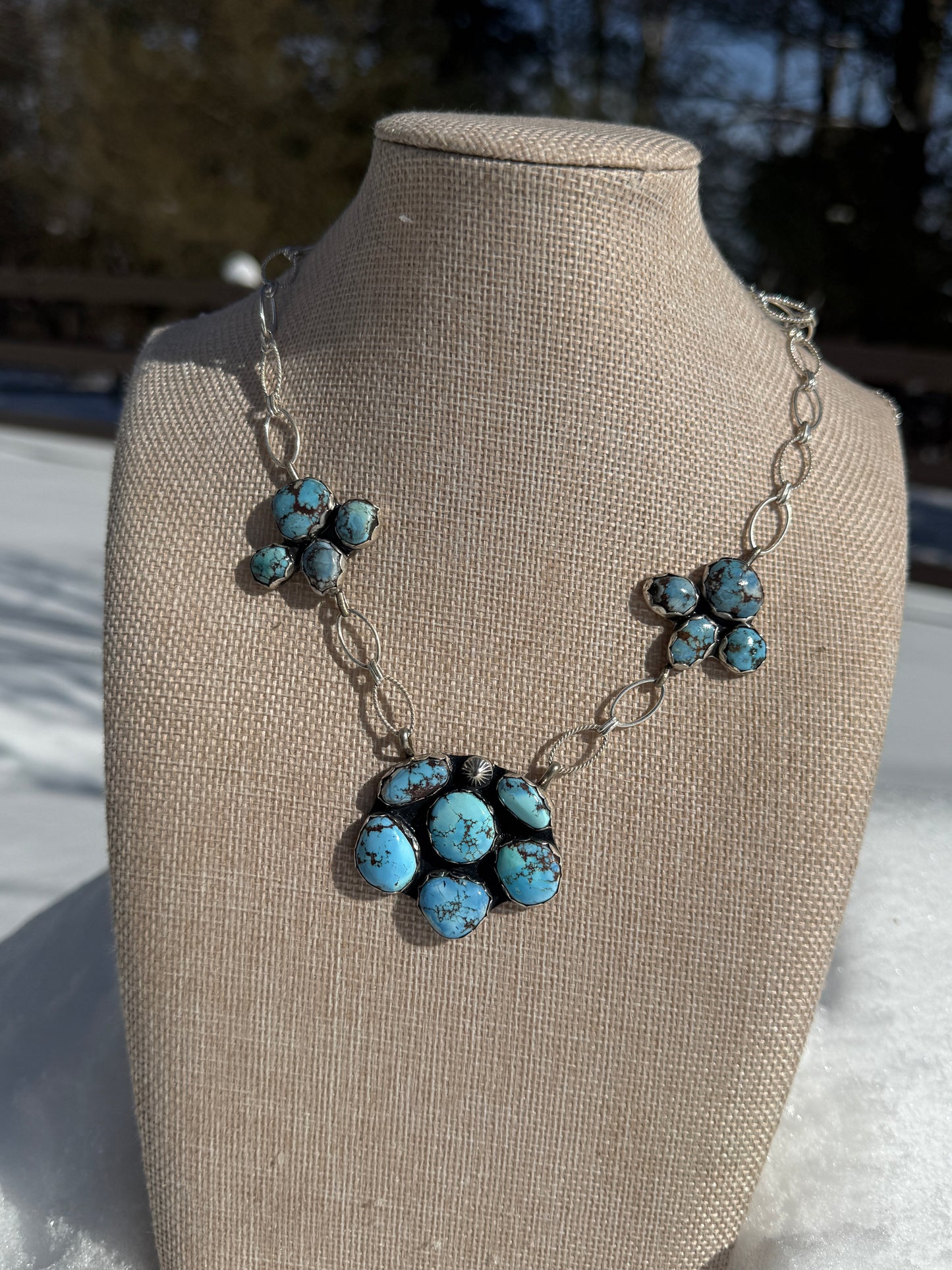 Golden hills statement necklace