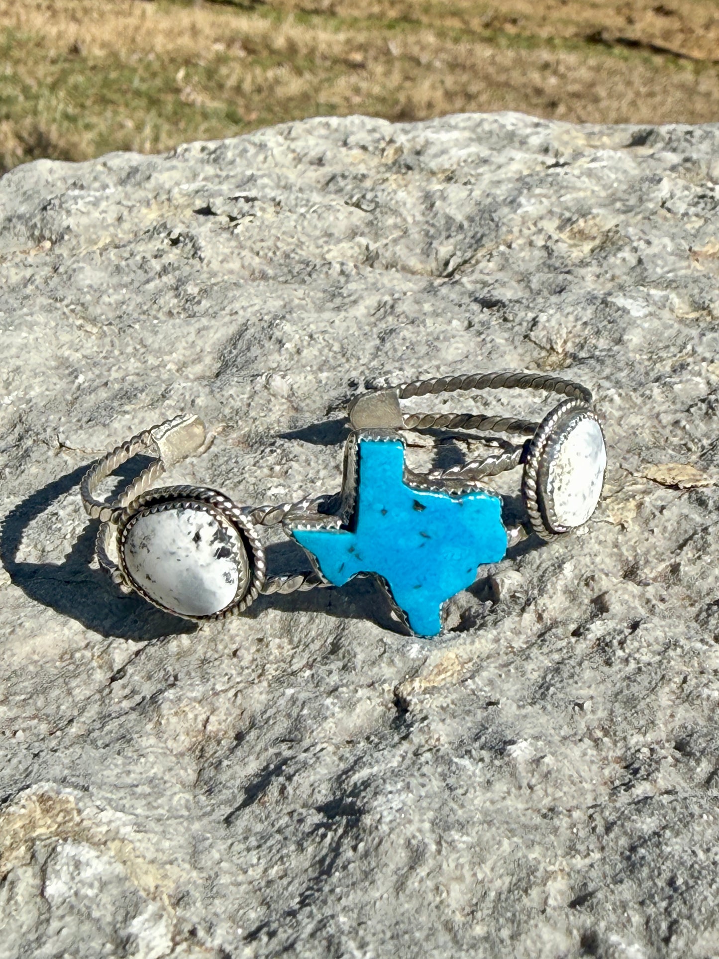 Choosin’ Texas cuff