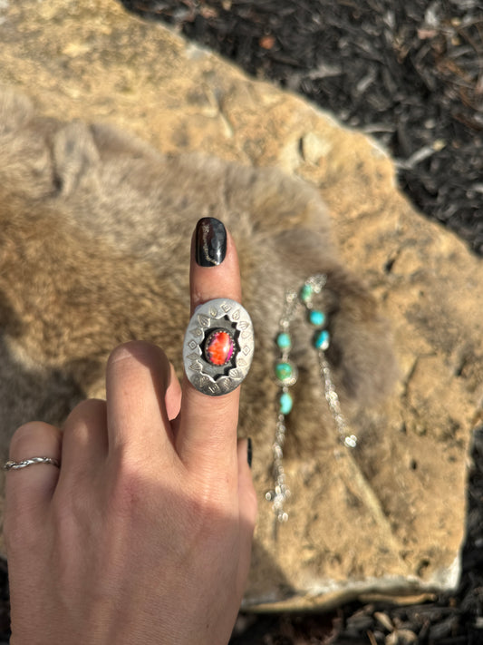 Spiny ring