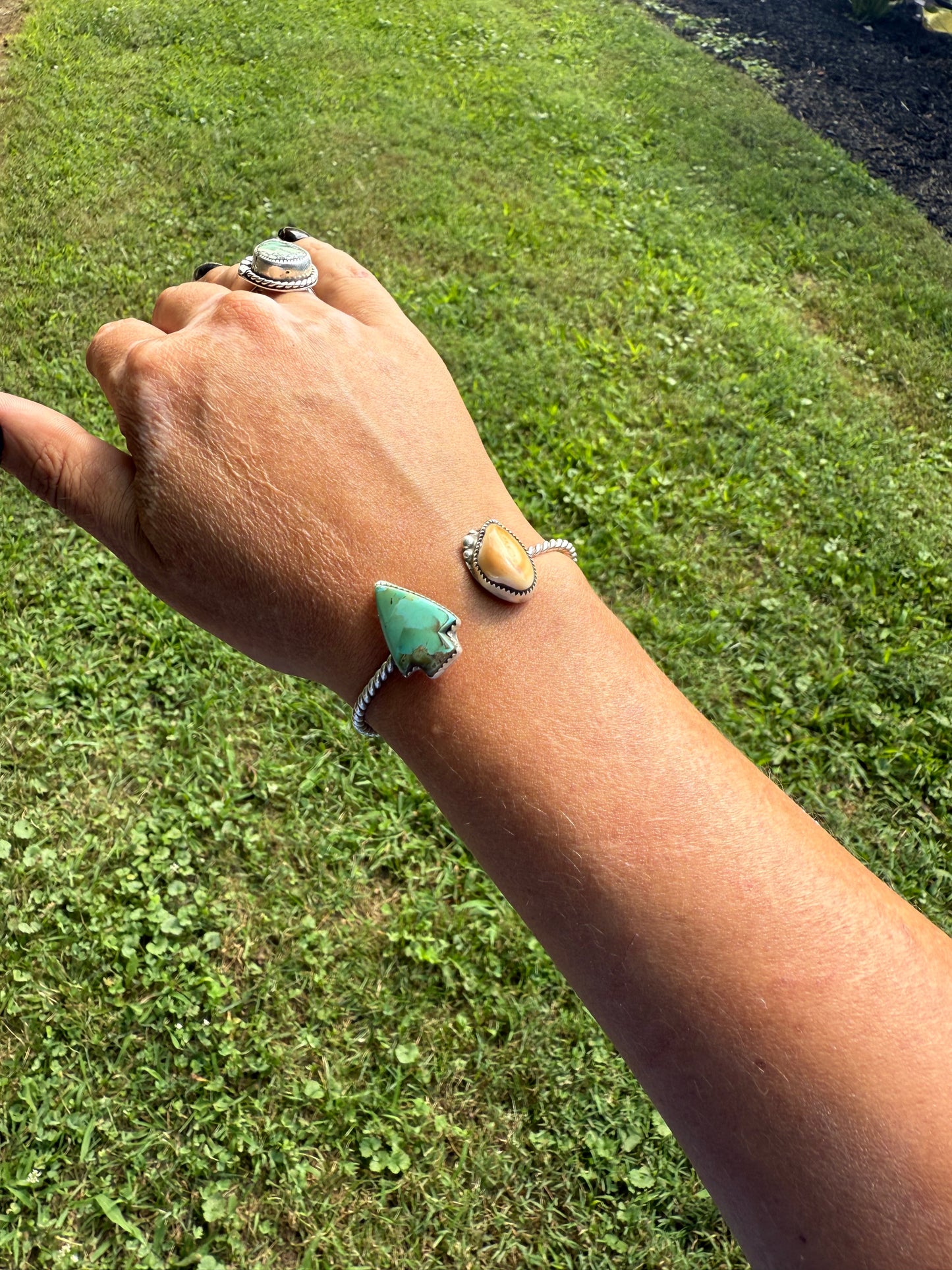 Arrowhead & elk ivory cuff