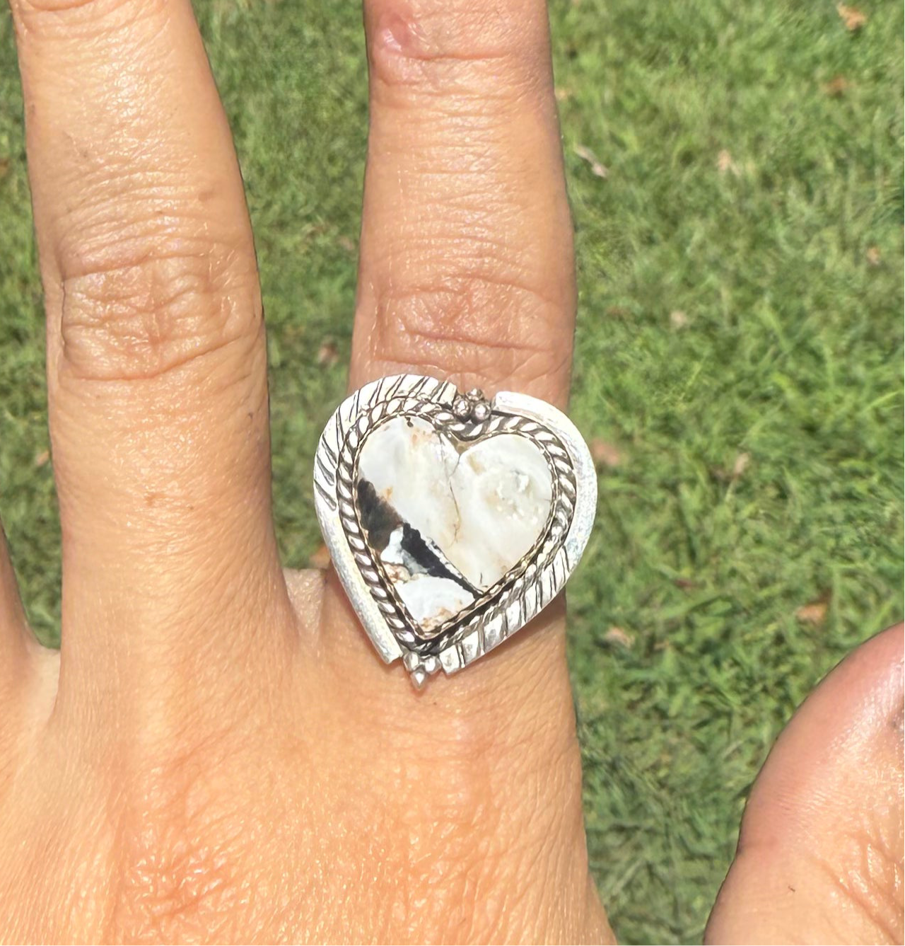 White buffalo heart ring, size 7