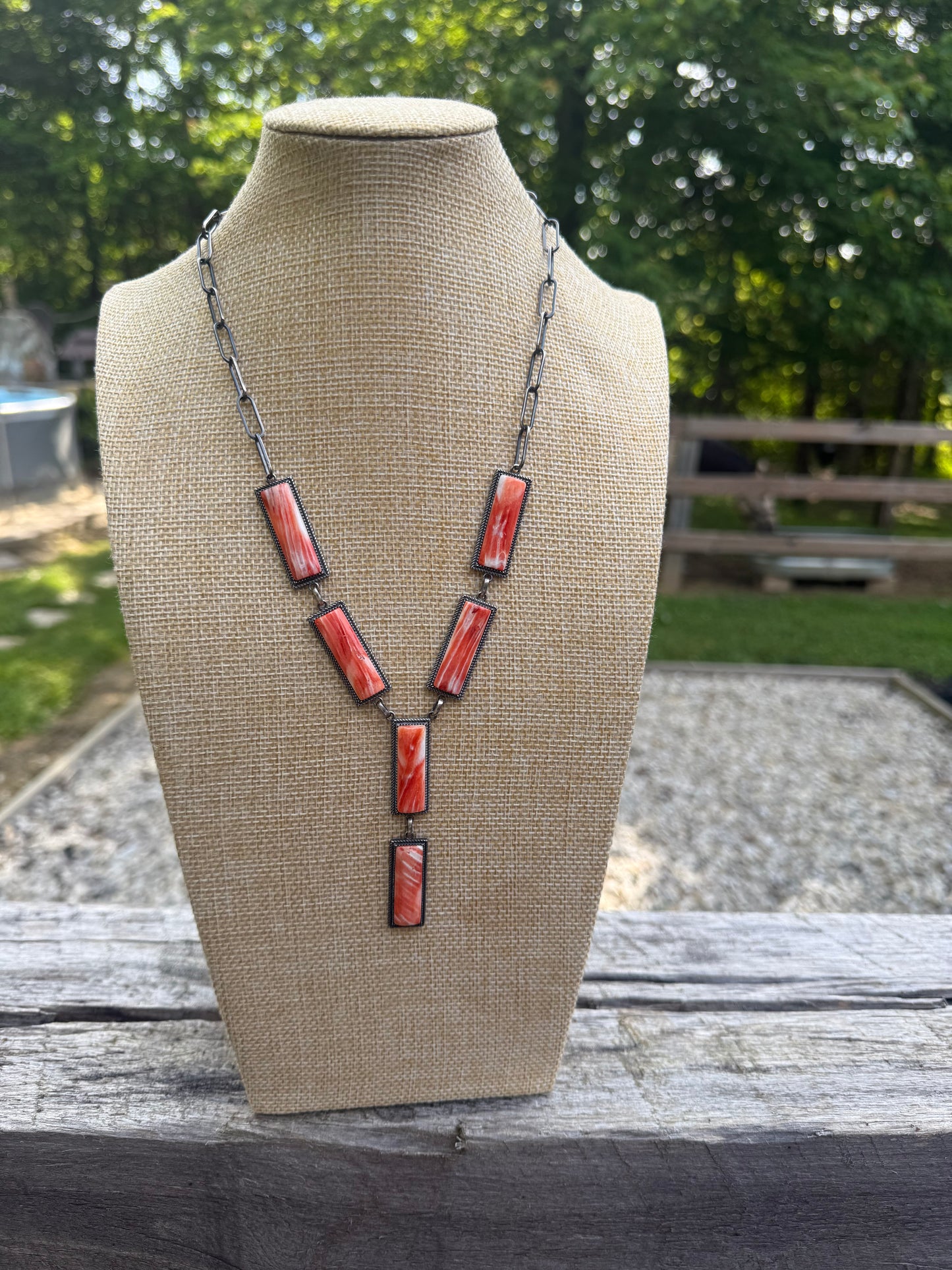 Spiny statement necklace