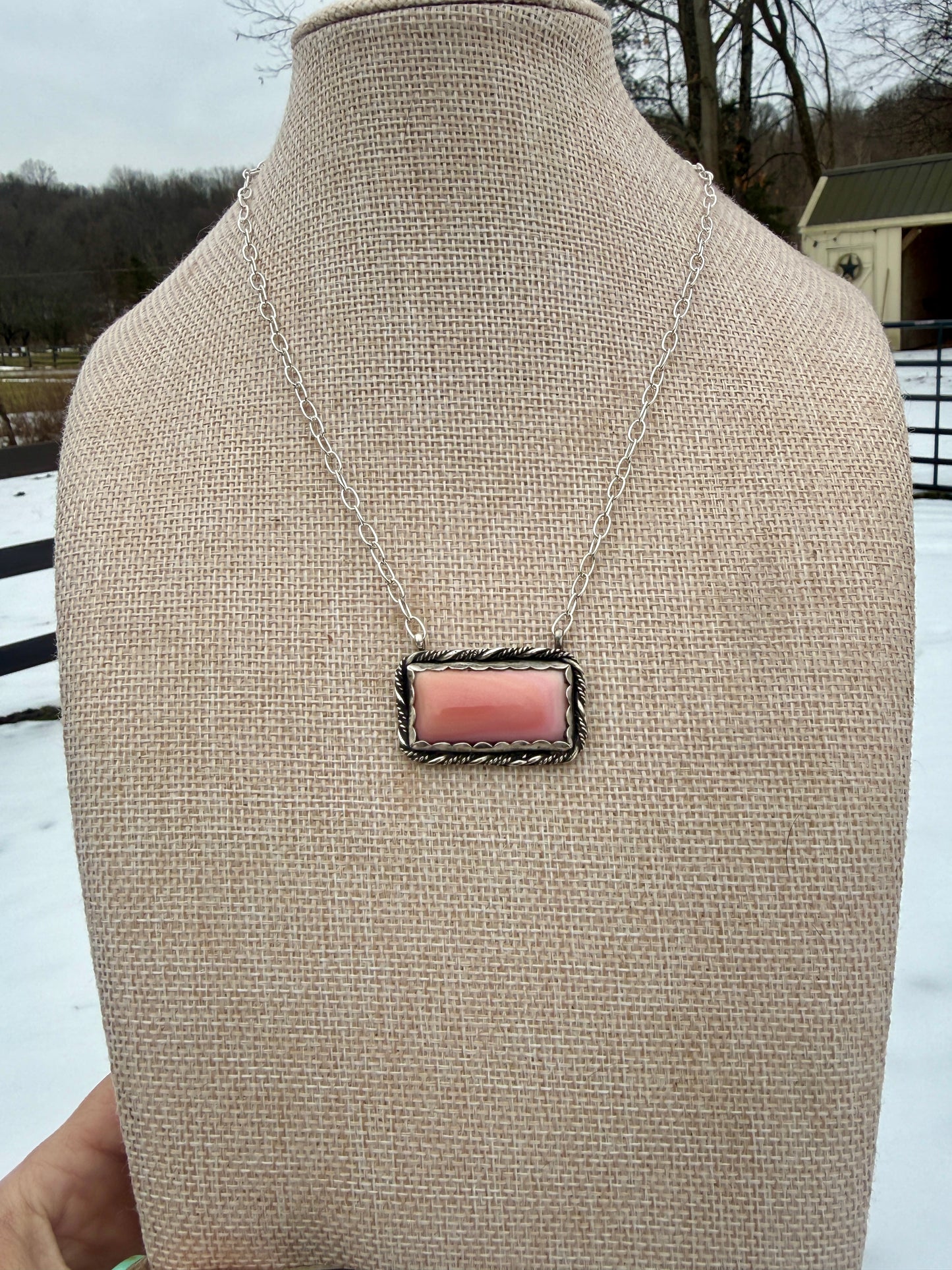 Pink conch bar necklace